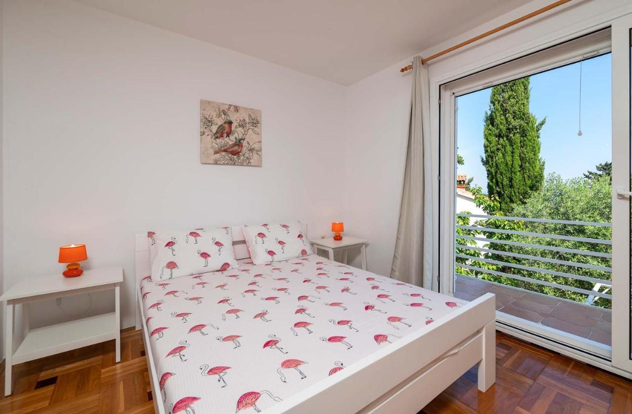 Apartments Pimpinella Premantura Exterior photo